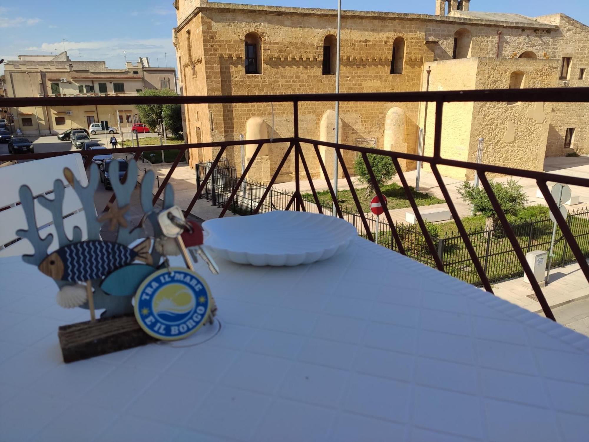 Apartamento Tra Il Mare E Il Borgo - Pulsano Exterior foto